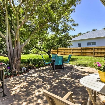 Villa New Smyrna Beach Abode With Fire Pit, Walk To Beach! Exterior foto