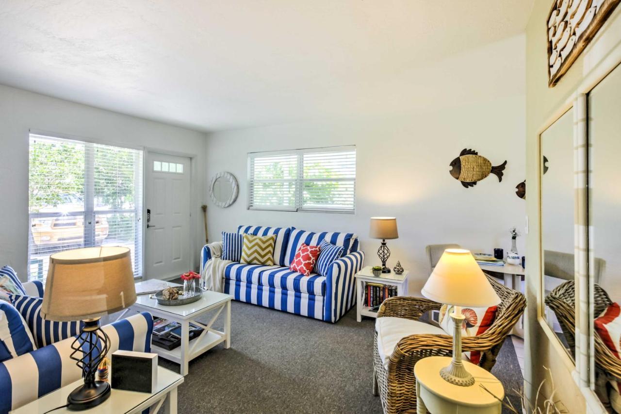 New Smyrna Beach Abode With Fire Pit, Walk To Beach! Exterior foto